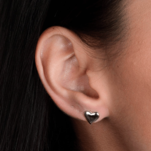 Brinco de Coração Médio Banhado em Ródio