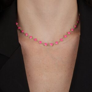 Colar de Trevos Rosas Banhado a Ouro 24k